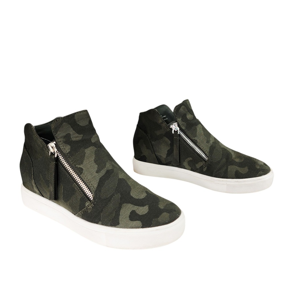Steve Madden Camo Wedge Sneakers sz 8M Women Caliber Hidden Heel Zip Up High Top